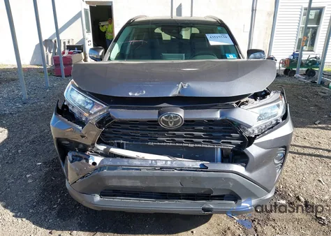 2020 Toyota Rav4 Xle Premium z USA, uszkodzony, nr VIN 2T3A1RFVXLW109610